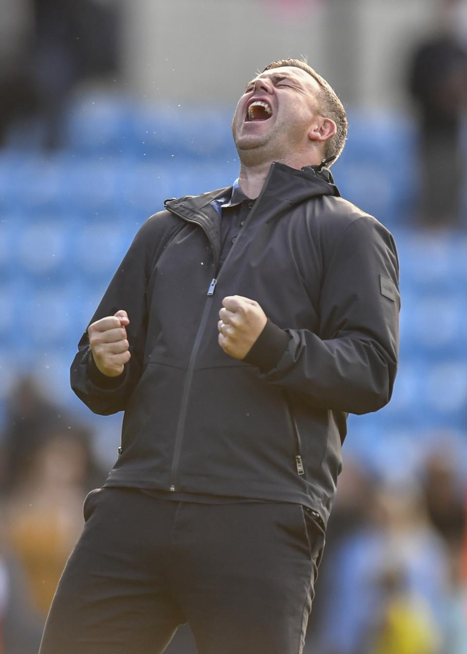 Wycombe Wanderers v Argyle