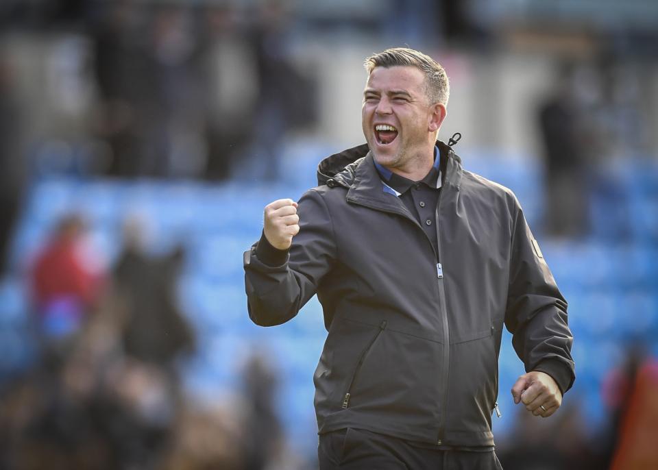 Wycombe Wanderers v Argyle