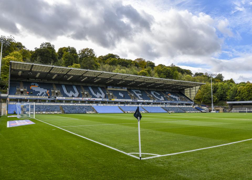 Wycombe Wanderers v Argyle