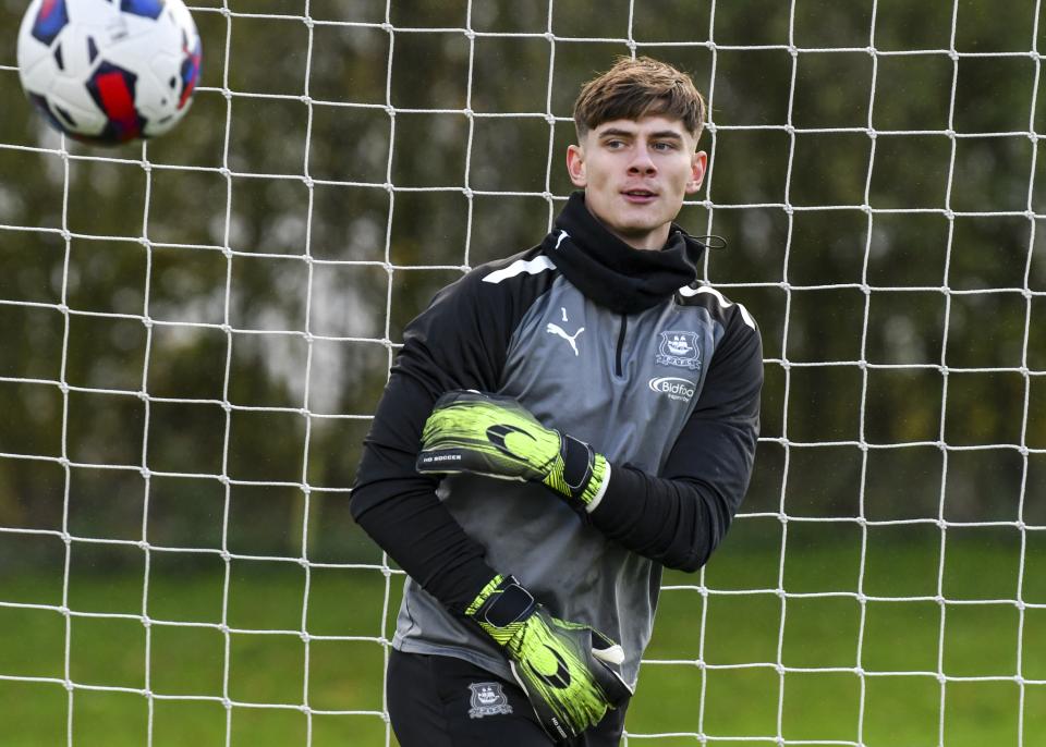 Inside Training | Pre Burton Albion