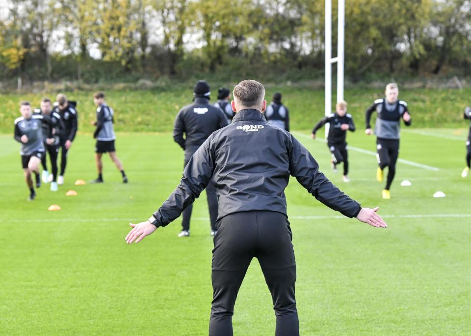 Inside Training | Pre Burton Albion