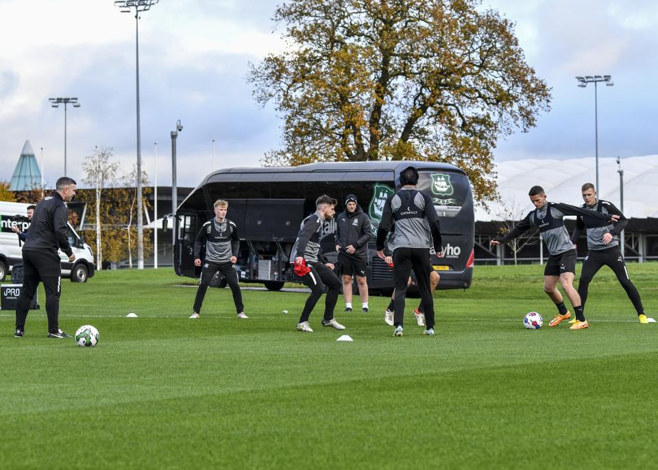 Inside Training | Pre Burton Albion