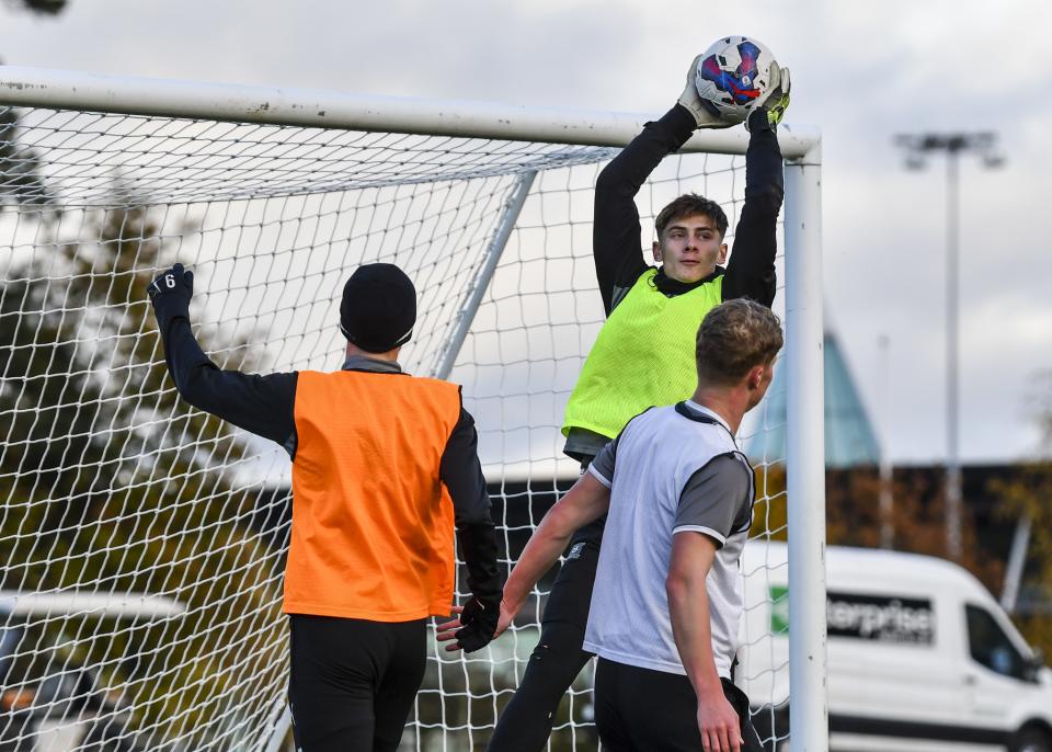 Inside Training | Pre Burton Albion
