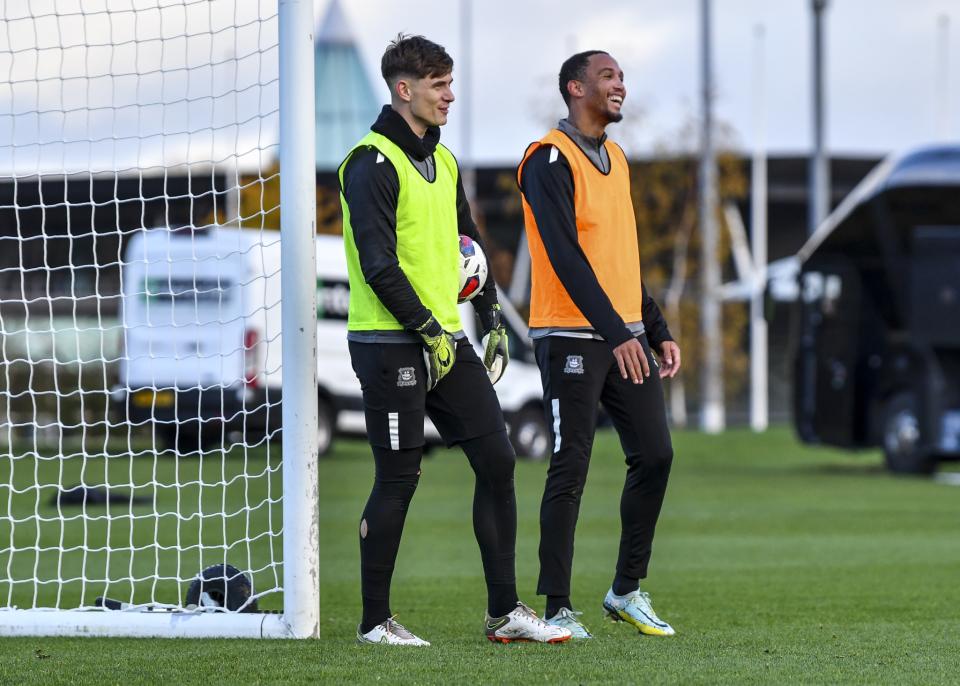 Inside Training | Pre Burton Albion