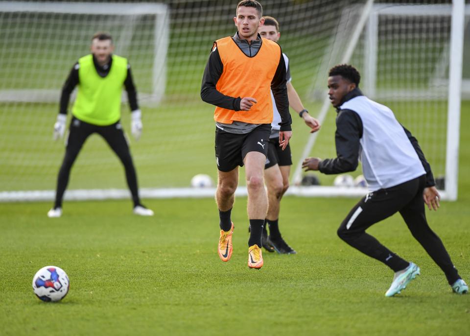 Inside Training | Pre Burton Albion