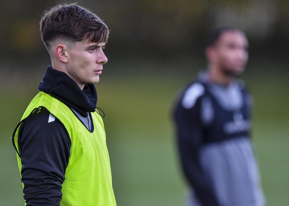 Inside Training | Pre Burton Albion