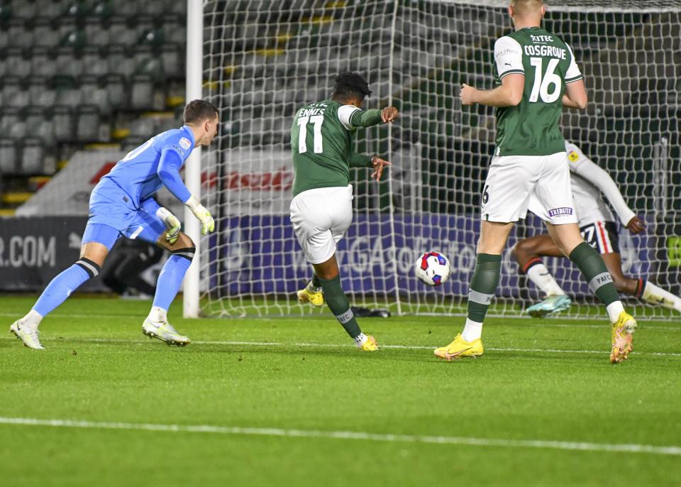 Argyle v Charlton Athletic