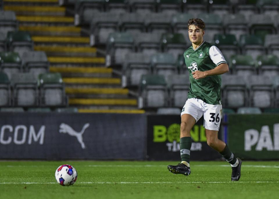 Argyle v Charlton Athletic