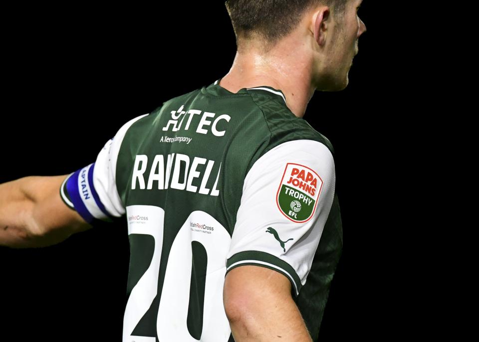 Argyle v Charlton Athletic