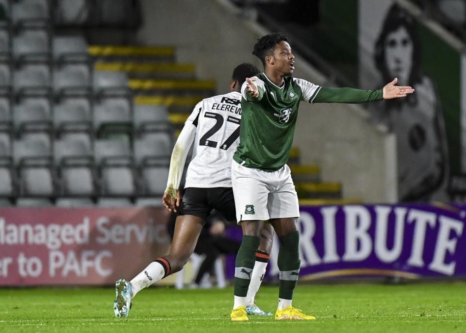 Argyle v Charlton Athletic