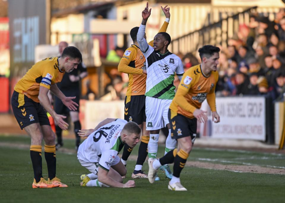 Gallery | Cambridge United (A)