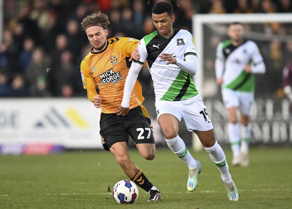 Gallery | Cambridge United (A)