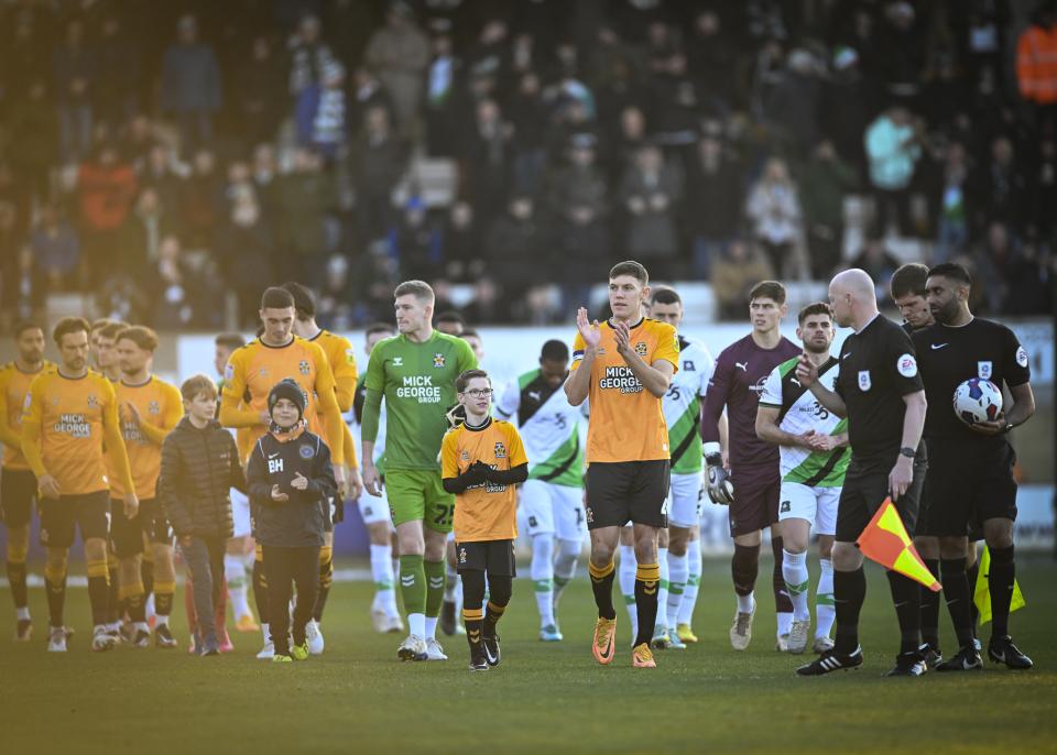 Gallery | Cambridge United (A)