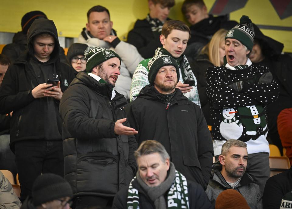 Gallery | Cambridge United (A)