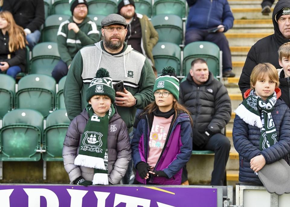 argyle-morecambe2223