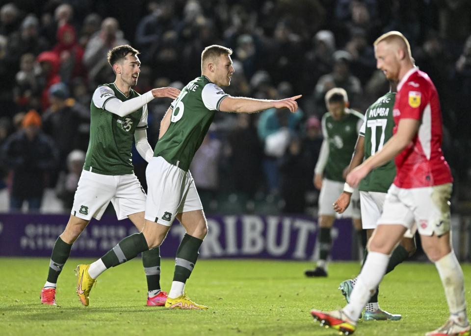 argyle-morecambe2223