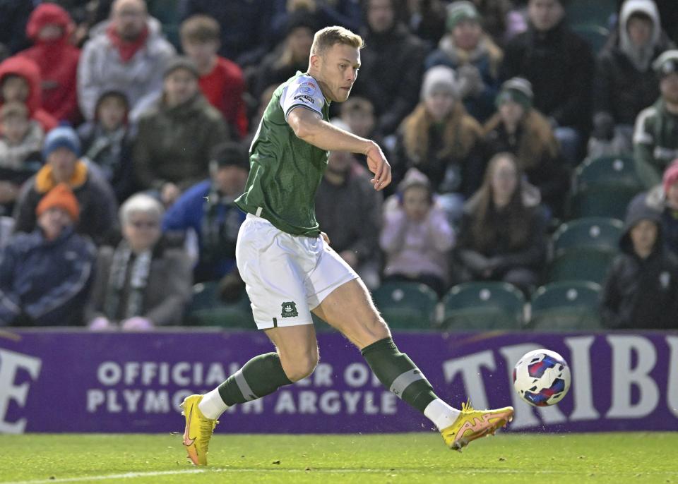 argyle-morecambe2223