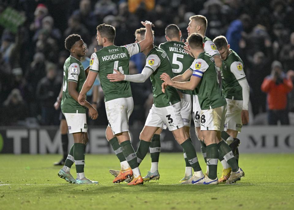 argyle-morecambe2223