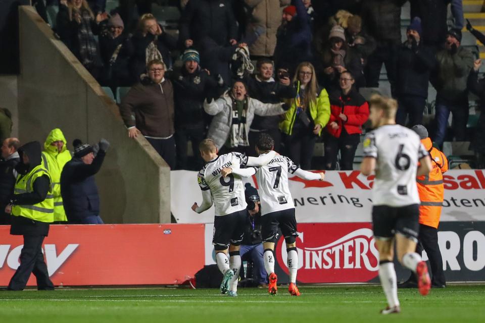 Gallery | Port Vale (H)