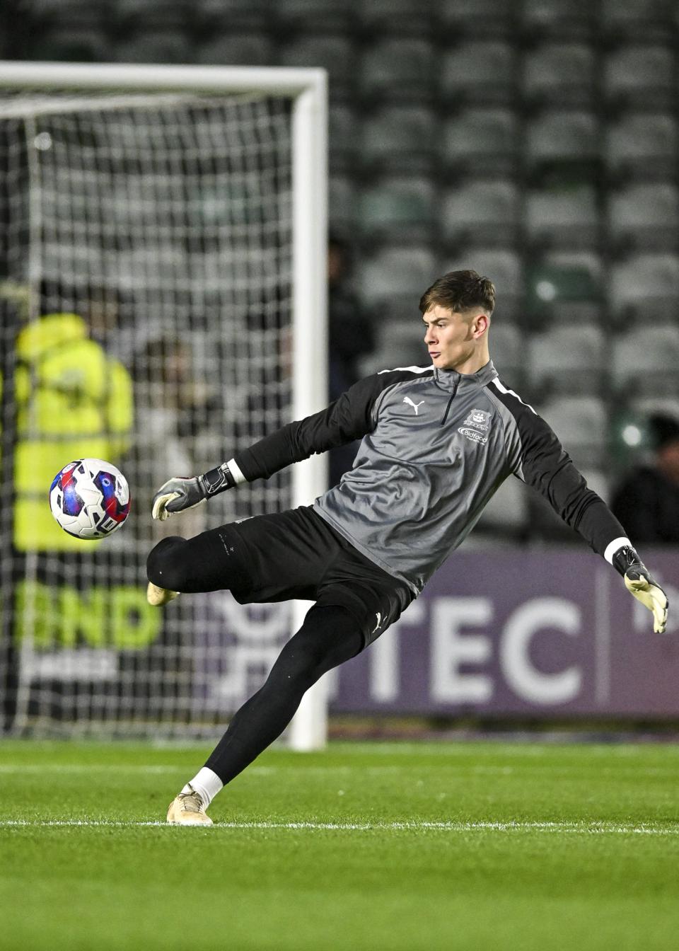 Gallery | Wycombe Wanderers (H)