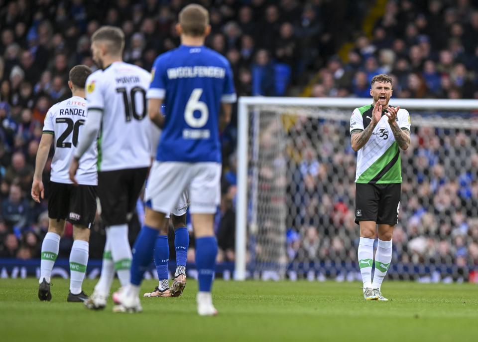 Ipswich Town v Argyle