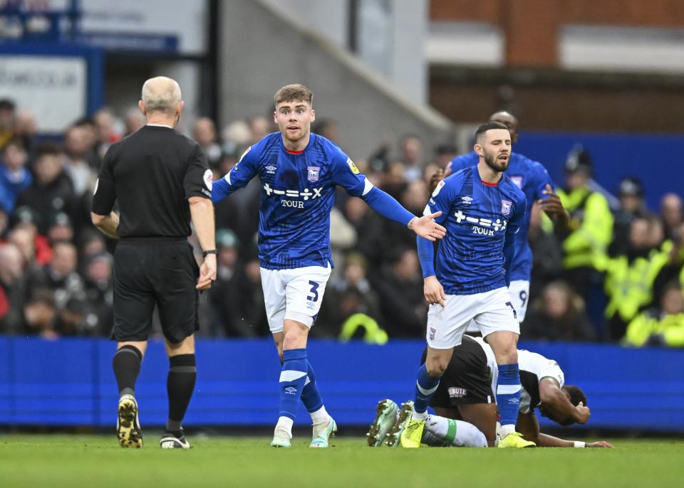 Ipswich Town v Argyle