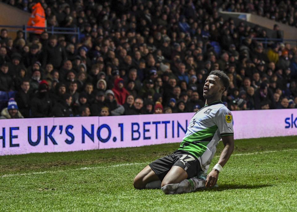 Ipswich Town v Argyle