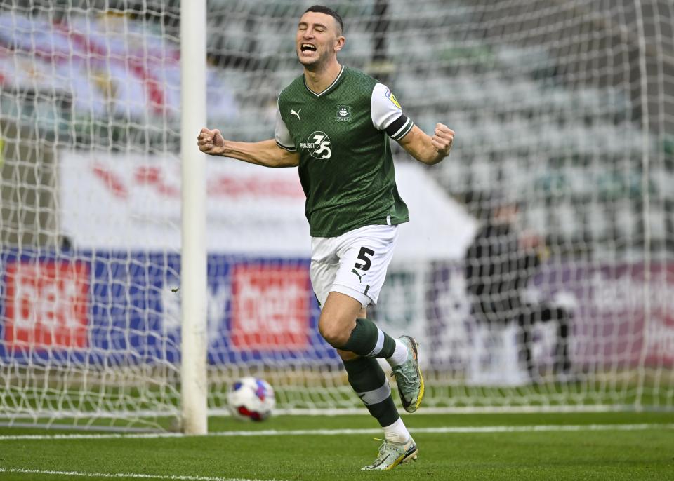 Gallery | Milton Keynes Dons (H)