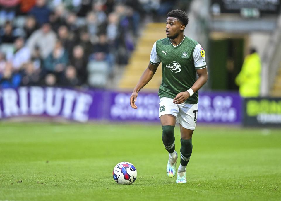 Gallery | Milton Keynes Dons (H)