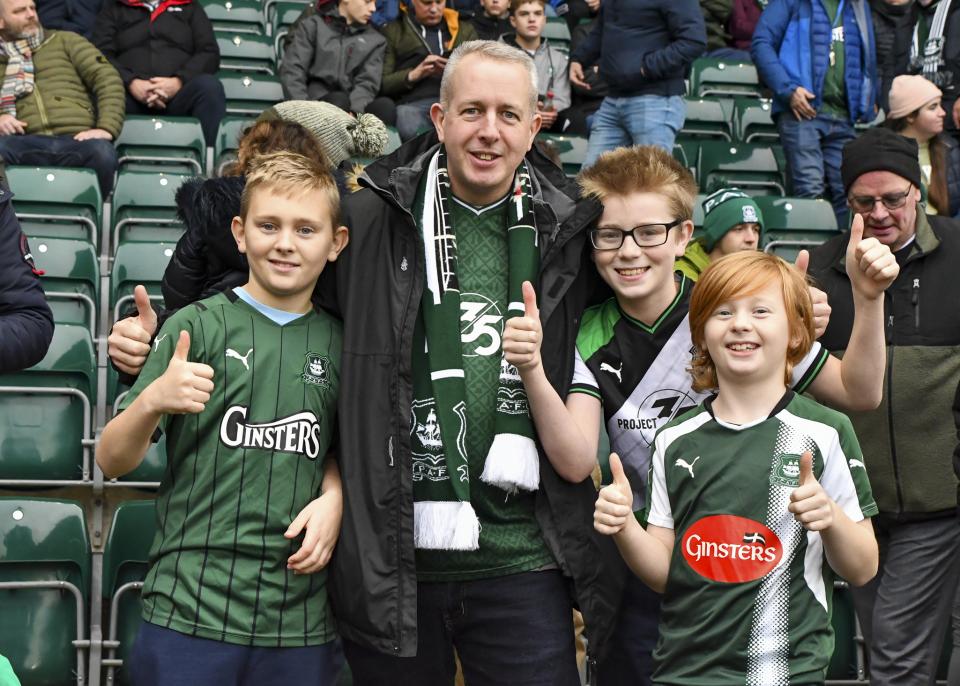 Gallery | Milton Keynes Dons (H)