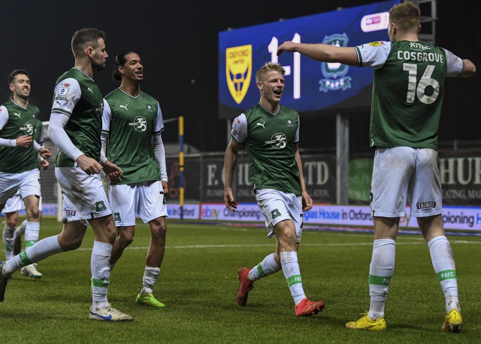 Gallery | Oxford United (A)