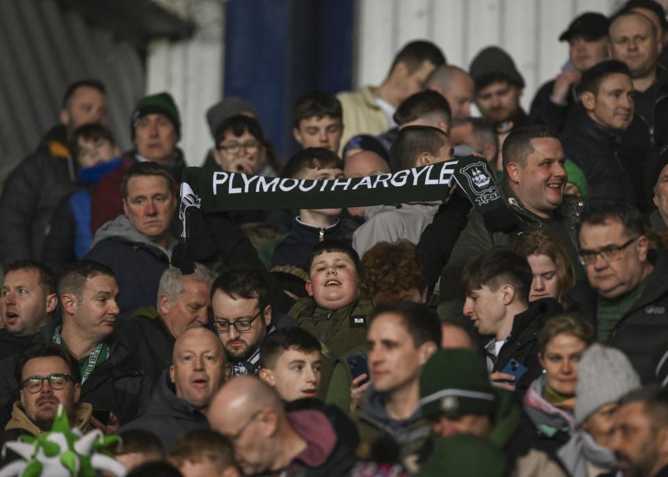 Gallery | Oxford United (A)