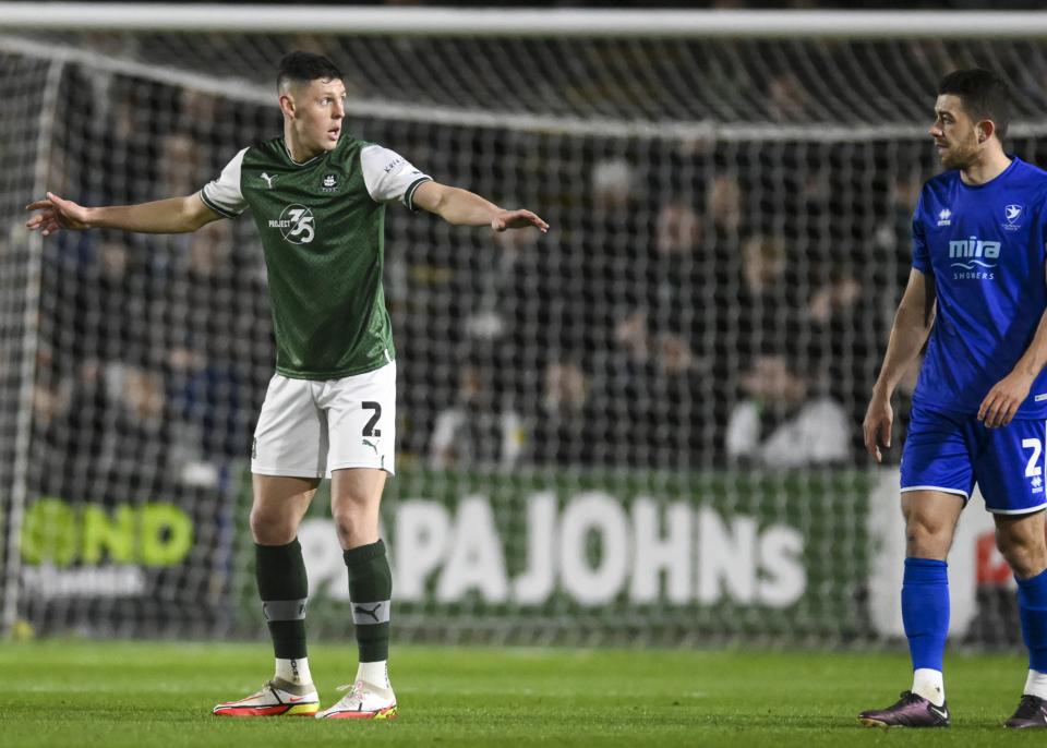 Gallery | Cheltenham Town (H)