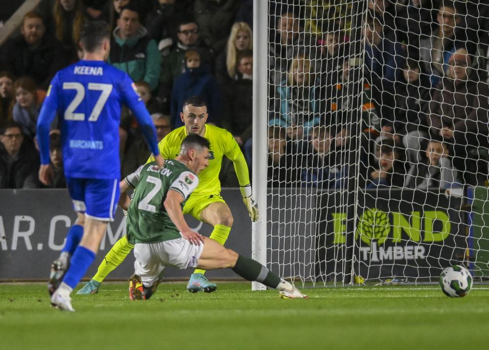 Gallery | Cheltenham Town (H)