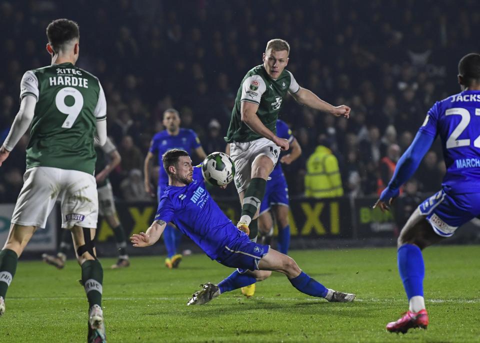 Gallery | Cheltenham Town (H)