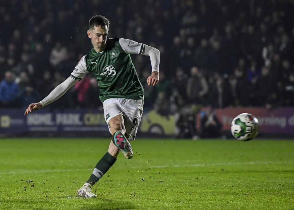 Gallery | Cheltenham Town (H)