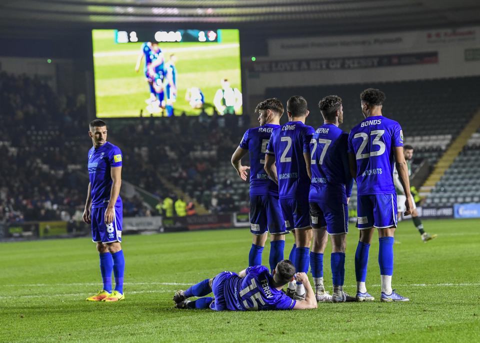 Gallery | Cheltenham Town (H)