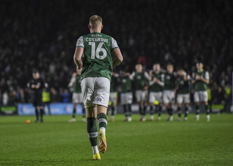 Gallery | Cheltenham Town (H)