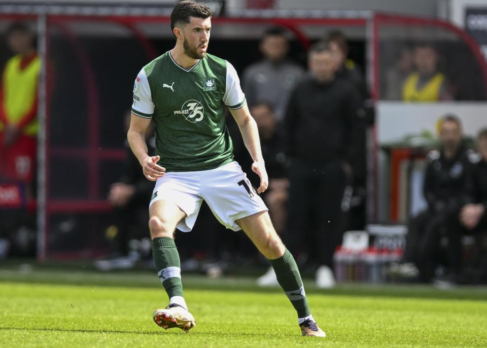 Gallery | Exeter City (A)