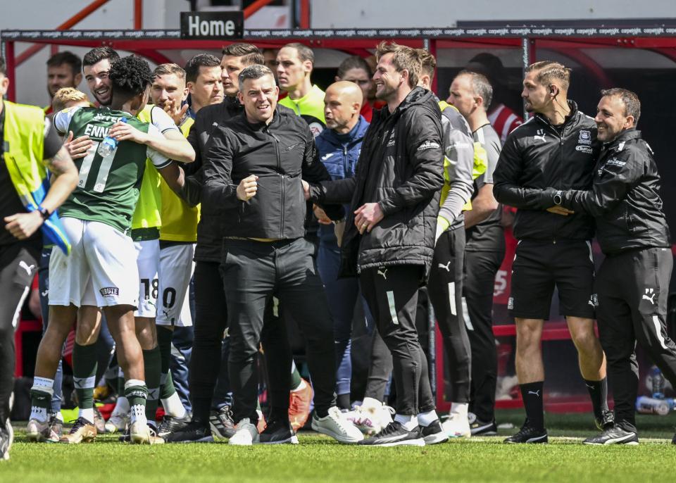 Gallery | Exeter City (A)