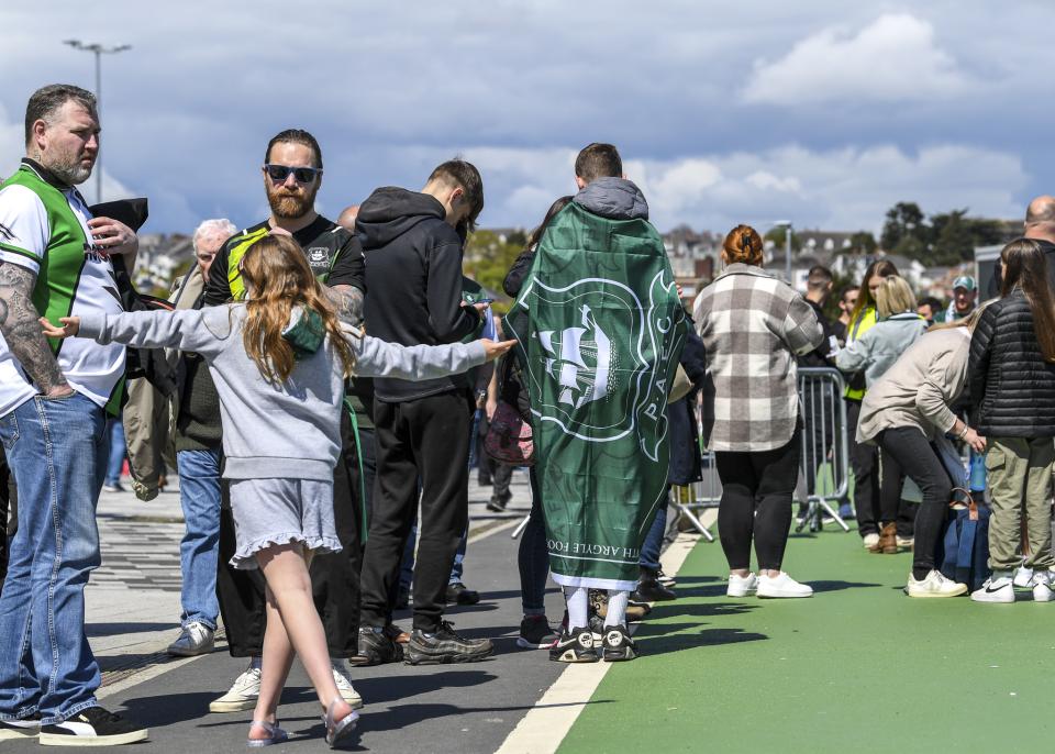 Match Gallery | Burton Albion (H)