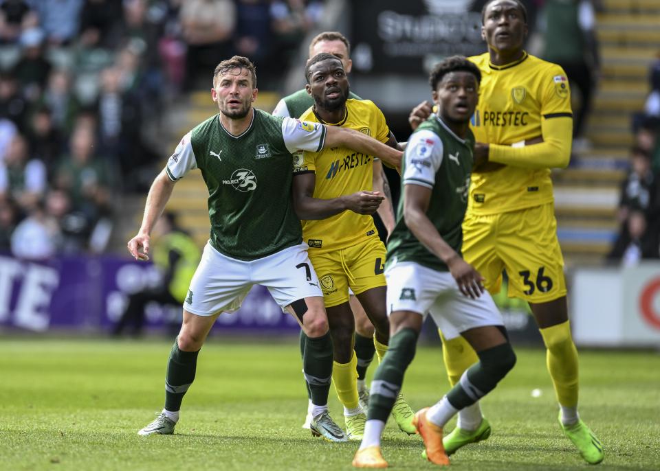 Match Gallery | Burton Albion (H)