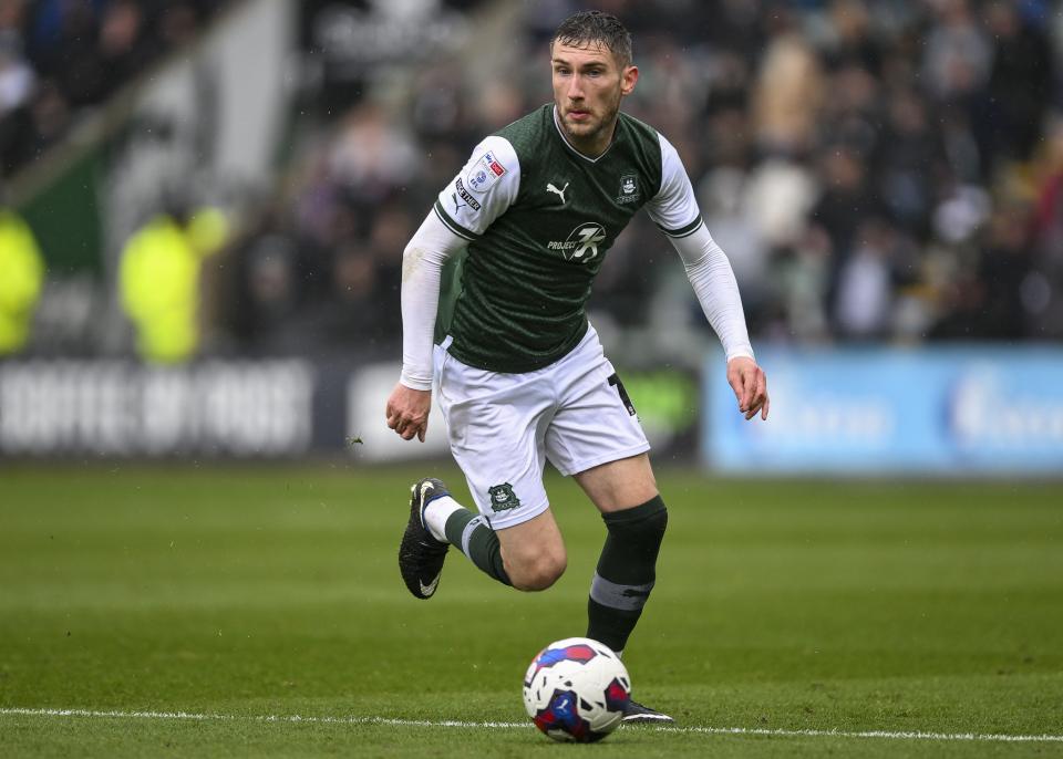 Gallery | Cambridge United (H)