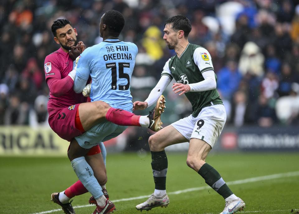 Gallery | Cambridge United (H)