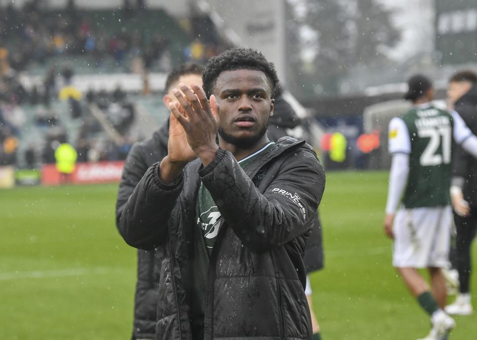 Gallery | Cambridge United (H)