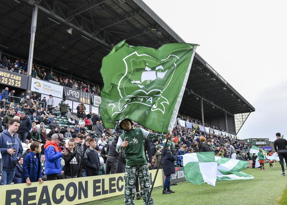 Gallery | Lincoln City (H)