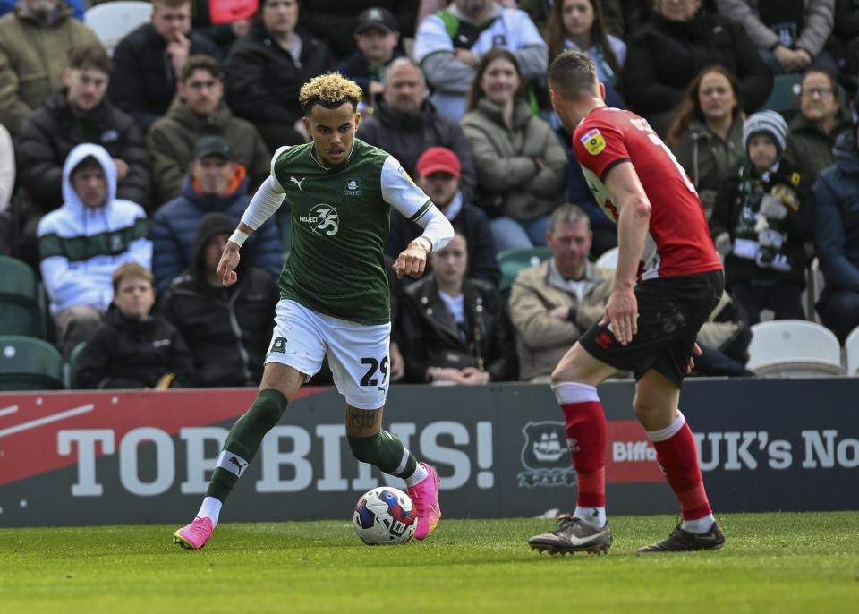 Gallery | Lincoln City (H)