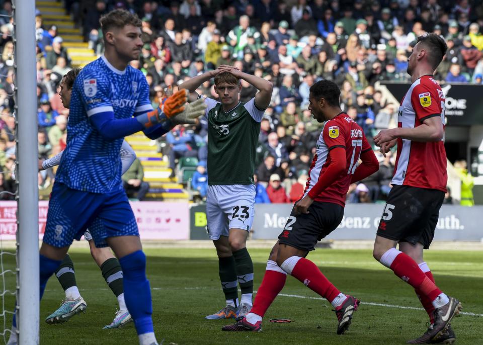 Gallery | Lincoln City (H)