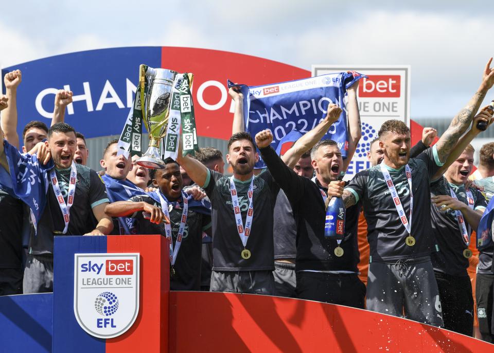 League One Champions Presentation Gallery