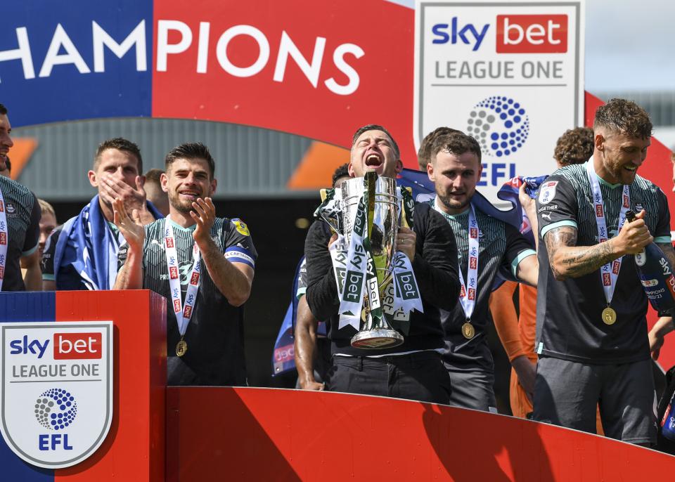 League One Champions Presentation Gallery